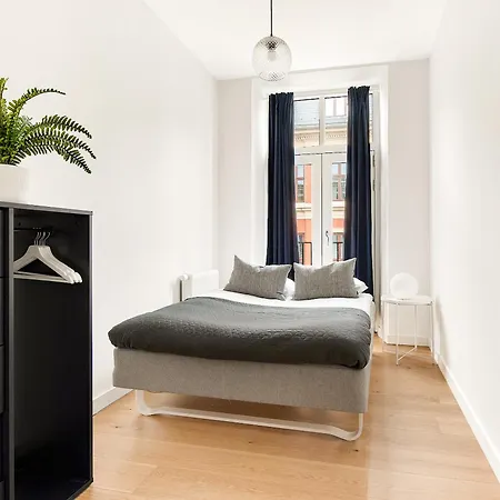 Sanders Leaves - Pleasant Four-bedroom In Downtown Apartmán Kodaň
